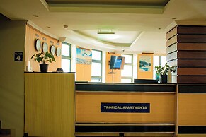 Tropical Plaza Apartments