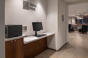 Courtyard By Marriott Olympia