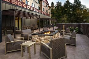 Courtyard By Marriott Olympia
