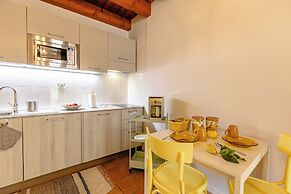 Il Laghello Wood House
