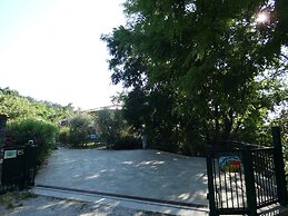 Il Laghello Wood House