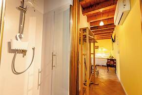 Il Laghello Wood House