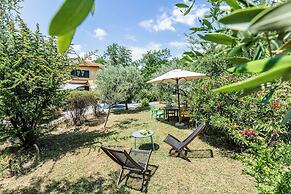 Il Laghello Wood House