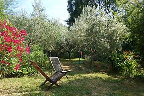 Il Laghello Wood House