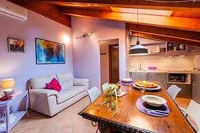 Il Laghello Wood House