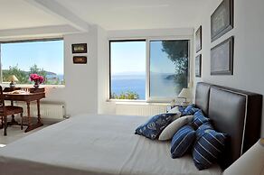 Luxury Villas Skiathos