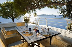 Luxury Villas Skiathos