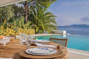 Luxury Villas Skiathos
