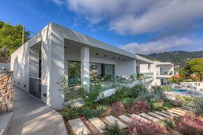 Luxury Villas Skiathos