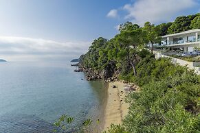 Luxury Villas Skiathos