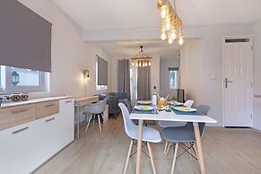 AMIS Apartments