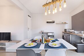 AMIS Apartments