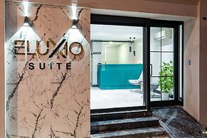 Eluxio Suite Hotel