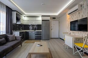 Eluxio Suite Hotel