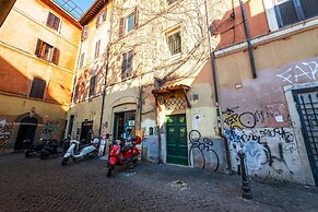 San Calisto Apartment