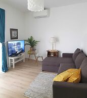 Apartment Blue Dream