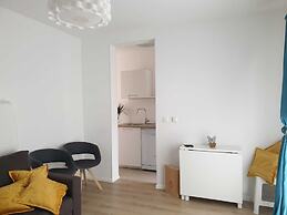 Apartment Blue Dream