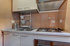 Capo d'Africa 48 - Home and More