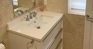 Palm Cay Beach Club & Marina