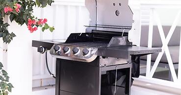 Palm Cay Beach Club & Marina