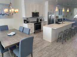 Palm Cay Beach Club & Marina