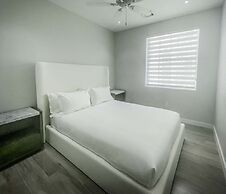 Palm Cay Beach Club & Marina