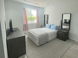 Palm Cay Beach Club & Marina
