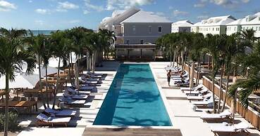 Palm Cay Beach Club & Marina