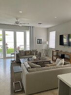 Palm Cay Beach Club & Marina