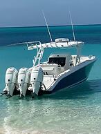 Palm Cay Beach Club & Marina