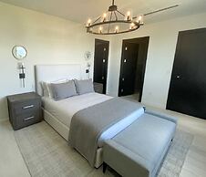 Palm Cay Beach Club & Marina