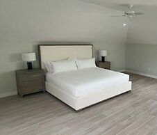 Palm Cay Beach Club & Marina