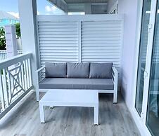 Palm Cay Beach Club & Marina