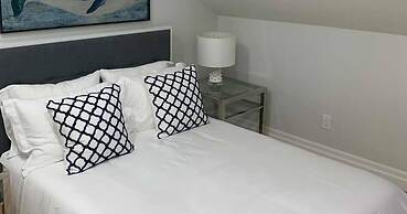 Palm Cay Beach Club & Marina