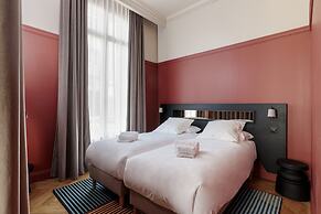 Hôtel Corneille - Entrée autonome, réception en ligne -Encore Mieux