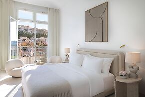 The Dolli At Acropolis, A Hotel To Live