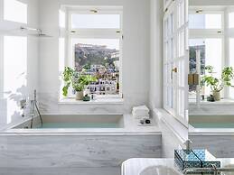 The Dolli At Acropolis, A Hotel To Live