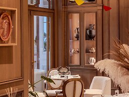 The Dolli At Acropolis, A Hotel To Live