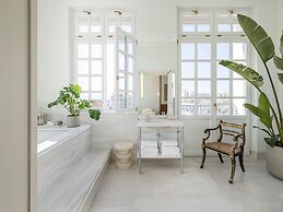 The Dolli At Acropolis, A Hotel To Live