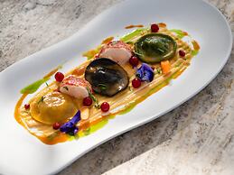 The Dolli At Acropolis, A Hotel To Live