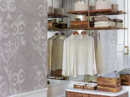 The Dolli At Acropolis, A Hotel To Live