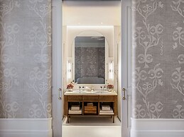 The Dolli At Acropolis, A Hotel To Live