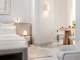 The Dolli At Acropolis, A Hotel To Live