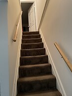 Downtown Private Rooms- Close to Topgolf