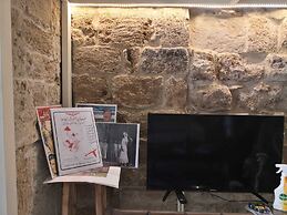 1 Bedroom Studio Double bed Batroun old Souk
