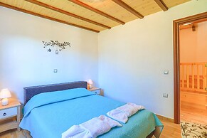 Green Family Villa in Agios Ioannis