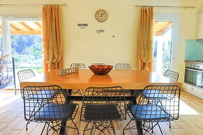 Green Family Villa in Agios Ioannis