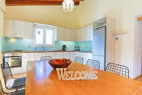 Green Family Villa in Agios Ioannis