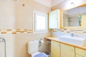 Green Family Villa in Agios Ioannis