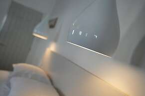 Gorgeous, Comfortable Apartment on the High Street